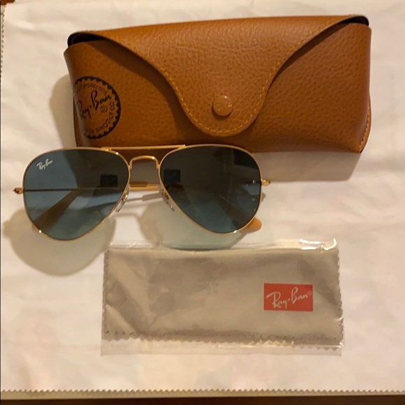 Ray-Ban Accessories - Sunglasses 🕶